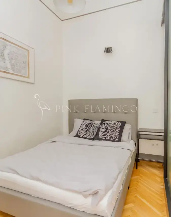 Central base w/ Private Patio | Pink Flamingo